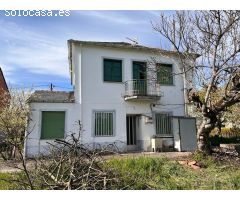 CASA CON 1400M2 DE TERRENO EN MAGAZ DE ABAJO