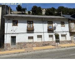 CASA EN VENTA EN TORRE DEL BIERZO