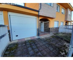 CHALET ADOSADO NUEVO EN VILLADEPALOS