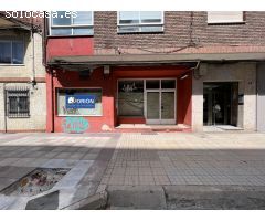 SE ALQUILA LOCAL COMERCIAL EN LA PLAZA LUIS DEL OLMO