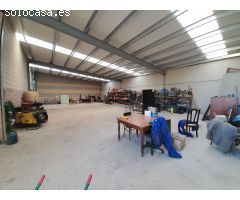 NAVE INDUSTRIAL CON TERRENO EN POLIGONO INDUSTRIAL DE CAMPONARAYA
