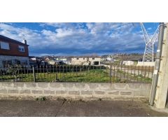 SE VENDE SOLAR EN CAMPO