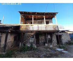CASA DE PUEBLO PARA REFORMAR CON TERRENO EN VILLADEPALOS