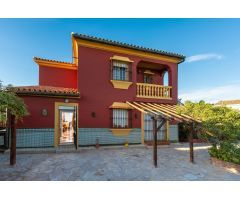 Chalet en San García zona campo de Golf