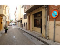 Local comercial en Alquiler en Peralta, Navarra