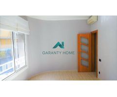 Estupenda Oportunidad. Piso en Poble Sec.