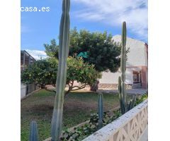 Chalet pareado en venta en Los Narejos-Punta Calera, Los Alcázares