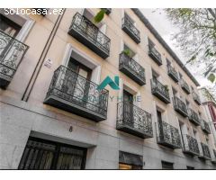 Piso de alquiler en Universidad - Malasaña