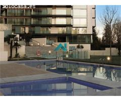 Apartamento en urbanización de super lujo en el barrio de Mirasierra en Madrid.