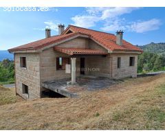 ? ATENCIÓN ? Excelente CHALET individual en construcción. SAN MIGUEL DO CAMPO.