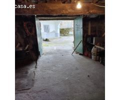 CASA rústica, cerca de Gomariz. Nogueira de Ramuín.