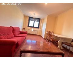 Chalet SEMINUEVO, con Patio delantero de 80 m2, en AS MARAVILLAS (Cartelle).