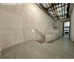 CASA lista para entrar, excelente ubicación. Zona QUINTELA de Canedo.