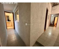 CASA lista para entrar, excelente ubicación. Zona QUINTELA de Canedo.