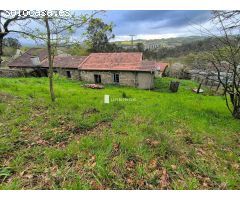 Casa con finca, para reformar a 15 km de Ourense. AMOEIRO.