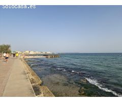 ¡Piso luminoso a pocos metros de la playa en El Molinar! ?????????