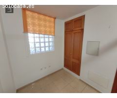 LOCAL EN LA CUESTA,  DEAL PARA DESPACHO PROFESIONAL, SALÓN ESTÉTICO O  DEPÓSITO.