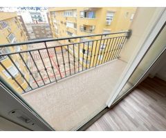 Céntrico ático de 3 dormitorios y solarium de 100m  a 200m del Corte Inglés