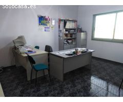 Nave industrial en Venta en Almansa, Albacete