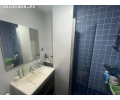 PISO CÉNTRICO SEMIREFORMADO. GARAJE INCLUIDO. 3 HABITACIONES 2 BAÑOS