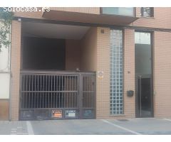GARAJE EN ALQUILER. ZONA CERCA DEL CENTRO