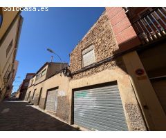 CASA DE 350 M2 CONSTRUIDOS ( 212 M2 DE SOLAR ) PARA REFORMAR O DERRIBAR Y CONSTRUIR
