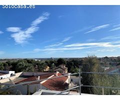Villa en Venta en Torrevieja, Alicante