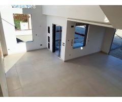 Villa en Venta en Torrevieja, Alicante