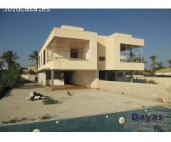 Villa en Venta en Orihuela Costa, Alicante