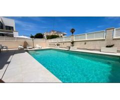 Casa en Venta en Torrevieja, Alicante