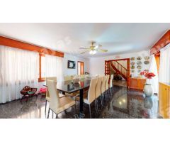 Chalet en Venta en Orihuela Costa, Alicante