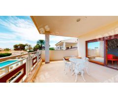 Chalet en Venta en Orihuela Costa, Alicante