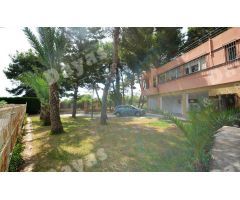 Villa en Venta en Torrevieja, Alicante