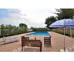 Villa en Venta en Torrevieja, Alicante