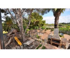Villa en Venta en Torrevieja, Alicante