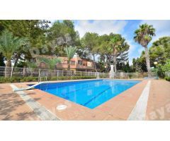 Villa en Venta en Torrevieja, Alicante