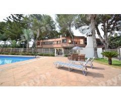 Villa en Venta en Torrevieja, Alicante