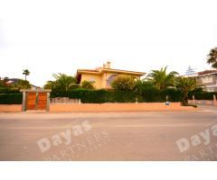 Casa en Venta en Torrevieja, Alicante