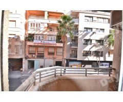 Local Comercial en Venta en Torrevieja, Alicante