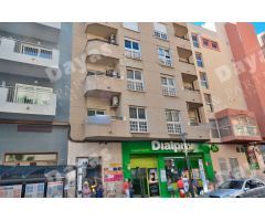 Local Comercial en Venta en Torrevieja, Alicante
