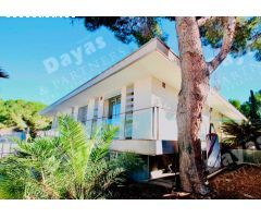 Villa en Venta en Torrevieja, Alicante