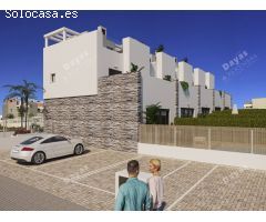 Casa Adosada en Venta en Torrevieja, Alicante