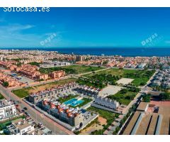 Casa Adosada en Venta en Torrevieja, Alicante