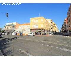 Terreno Comercial en Venta en Torrevieja, Alicante