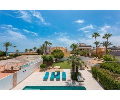 Chalet en Venta en Orihuela Costa, Alicante