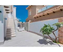 Chalet en Venta en Orihuela Costa, Alicante