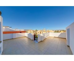 Casa Adosada en Venta en Algorfa, Alicante