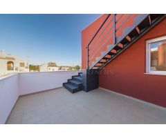 Chalet en Venta en Algorfa, Alicante
