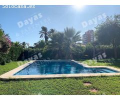Casa en Alquiler en Torrevieja, Alicante