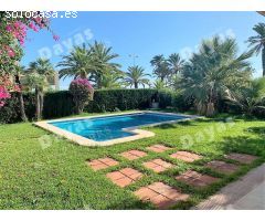 Casa en Alquiler en Torrevieja, Alicante